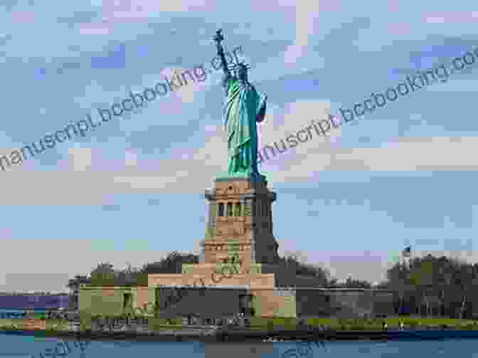 Statue Of Liberty, New York City Celebrating Washington State: 50 States To Celebrate (Green Light Readers Level 3)